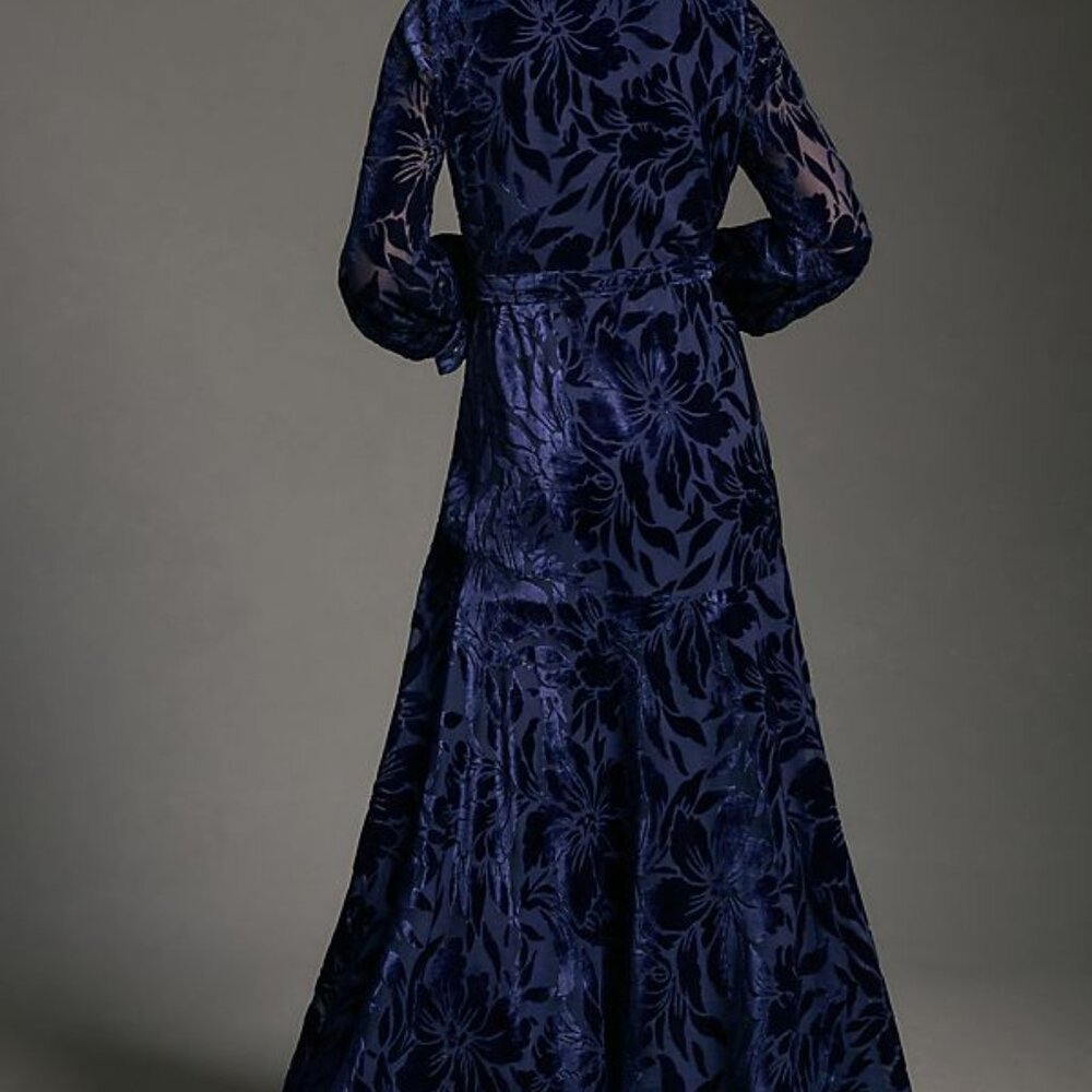 New Anthropologie Hutch Long-Sleeve V-Neck Wrap Midi Dress - Picture 7 of 10